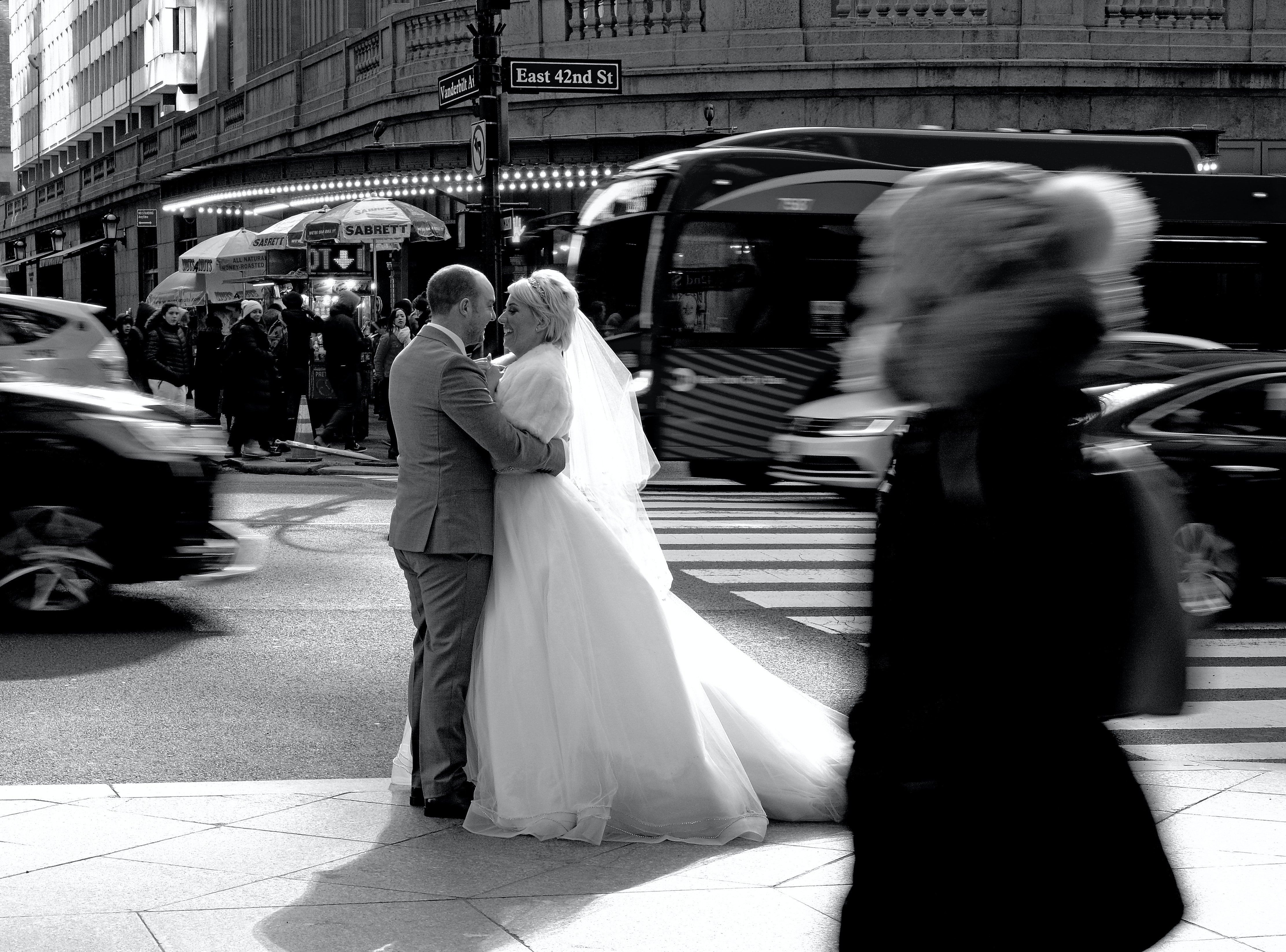 Paul and Eden tied the knot | Photo: Pexels