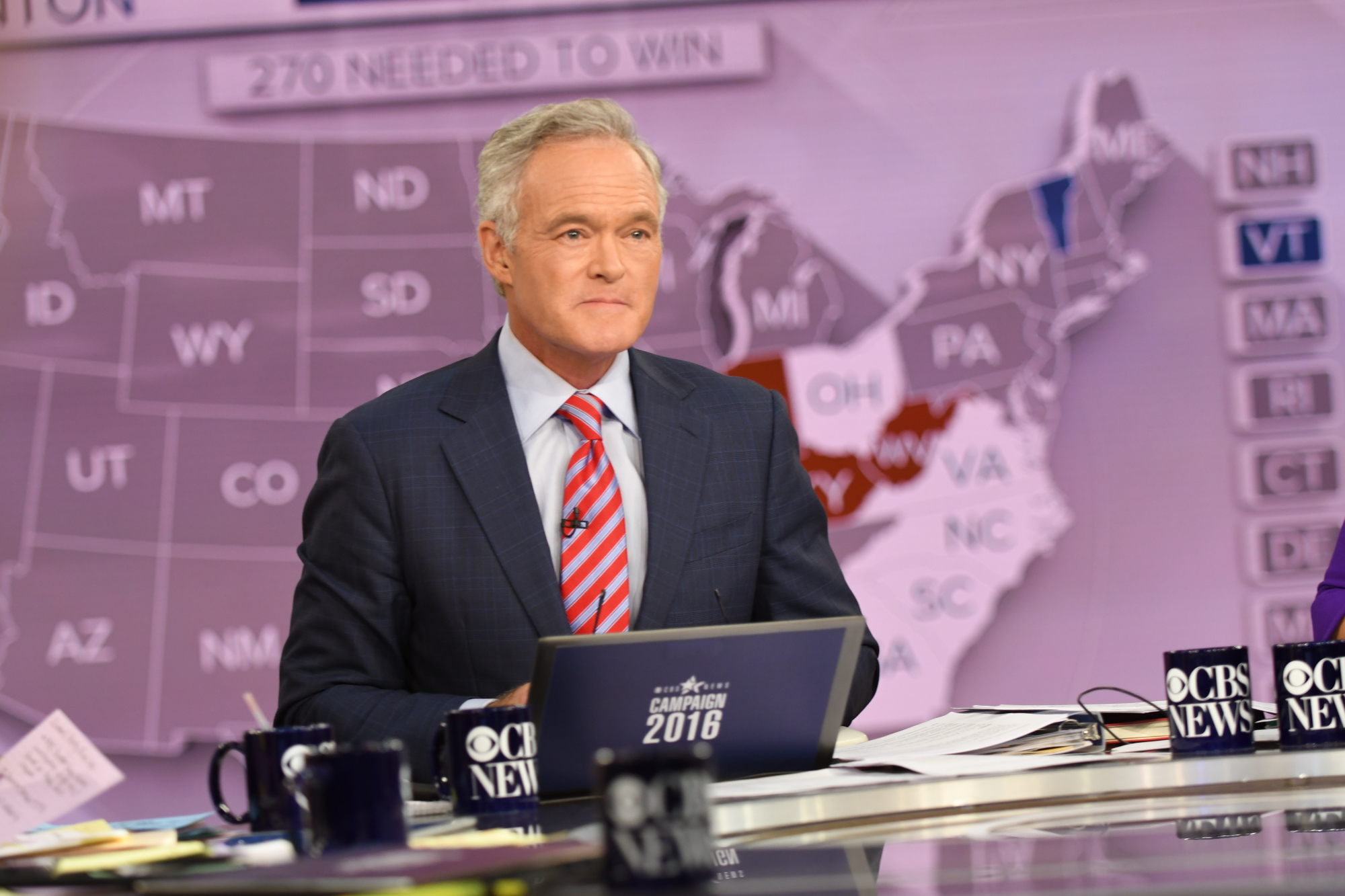 Scott Pelley anchors CBS News' Election Night coverage in New York City on November 8, 2016. | Source: Getty Images