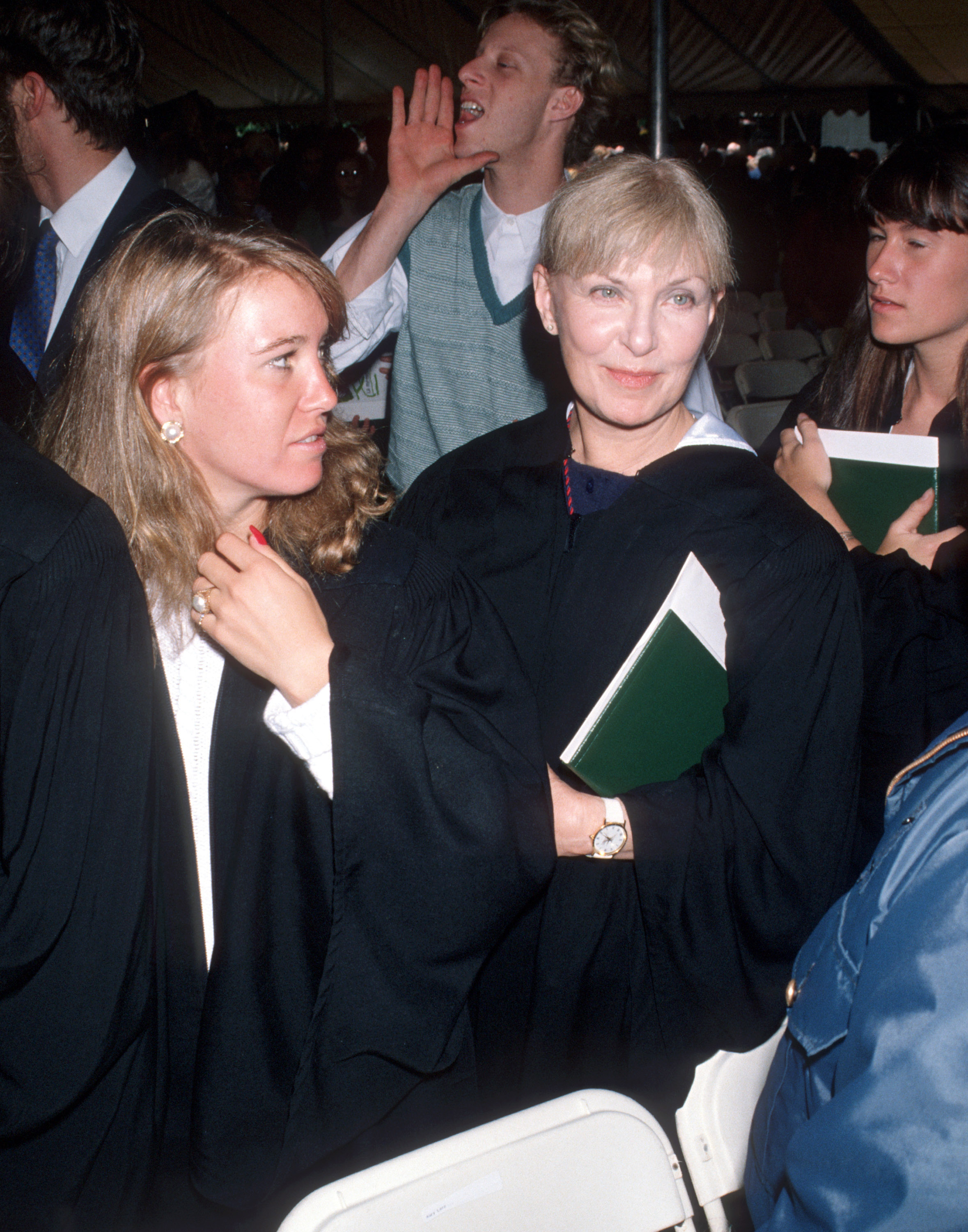 A photo of Claire Olivia Newman and Joanne Woodward in May 1990 at Sarah Lawrence College. | Source: Getty Images