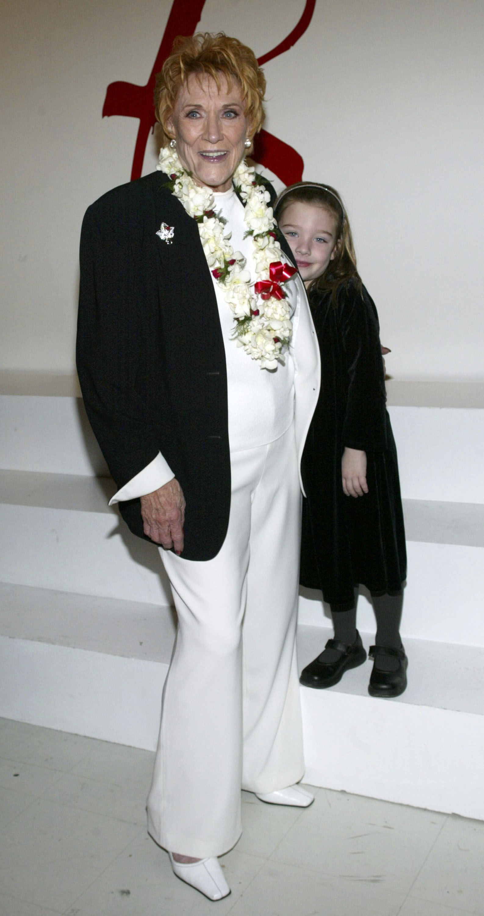 Jeanne Cooper and her granddaughter Sarah Wilson at the "The Young and the Restless" celebration for actress Jeanne Cooper's 30th year anniversary on the show at CBS Television City on January 28, 2004 in Los Angeles, California | Source: Getty Images