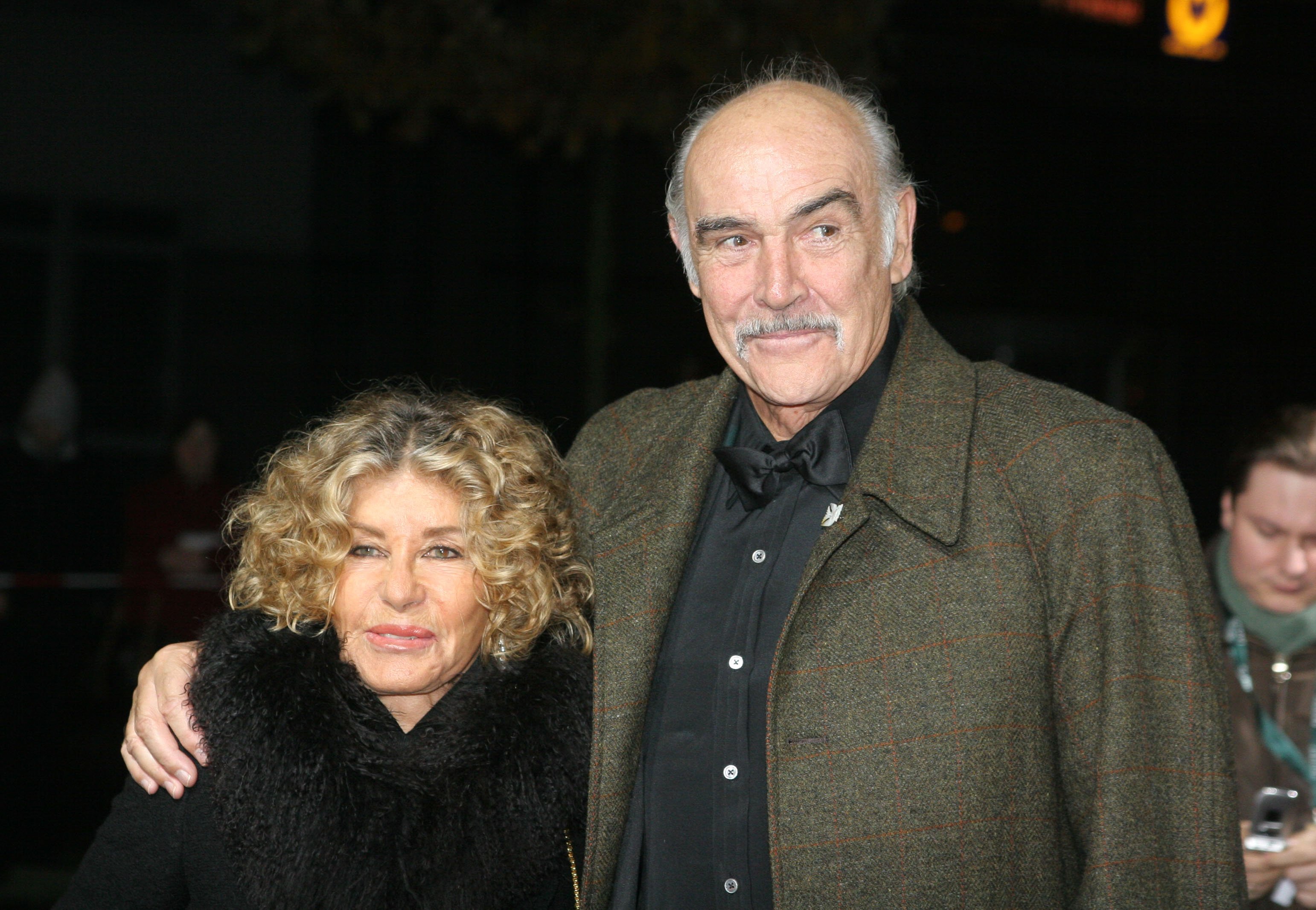 Sean Connery and wife Micheline Roquebrune attend the European Film Awards 2005 on December 3, 2005, in Berlin, Germany. | Source: Getty Images.