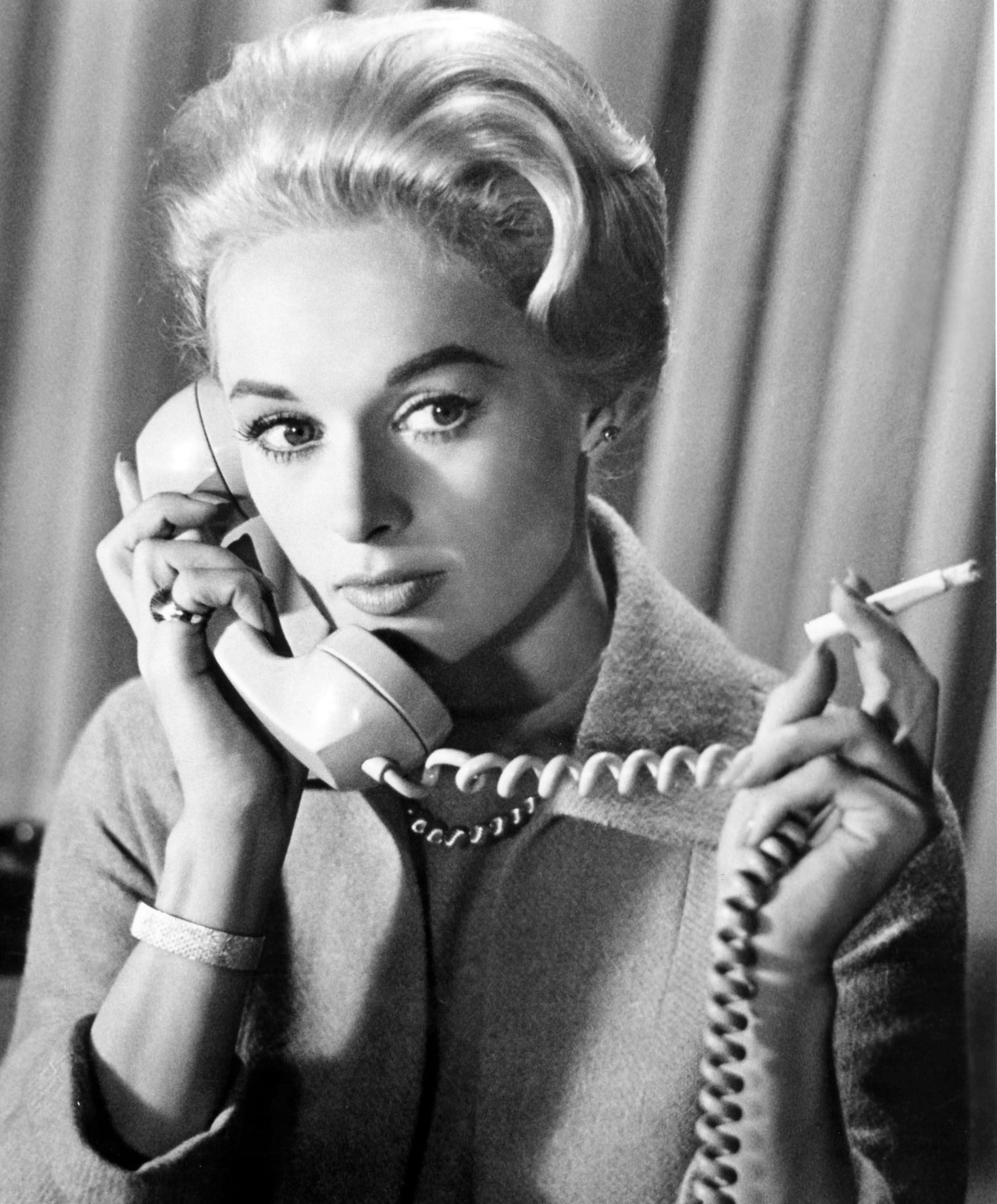 Tippi Hedren receives phone call in a scene from the film 'The Birds', 1963. | Source: Getty Images