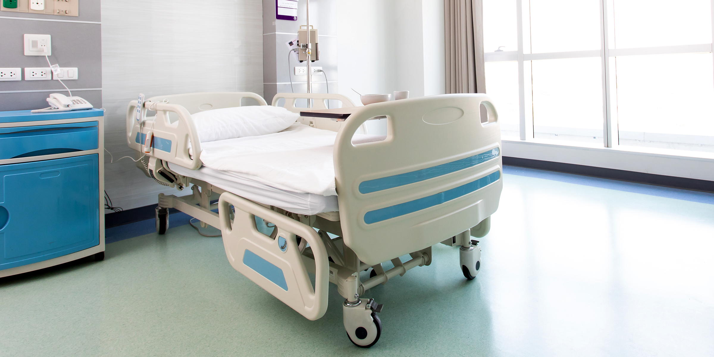 A hospital bed | Source: Shutterstock