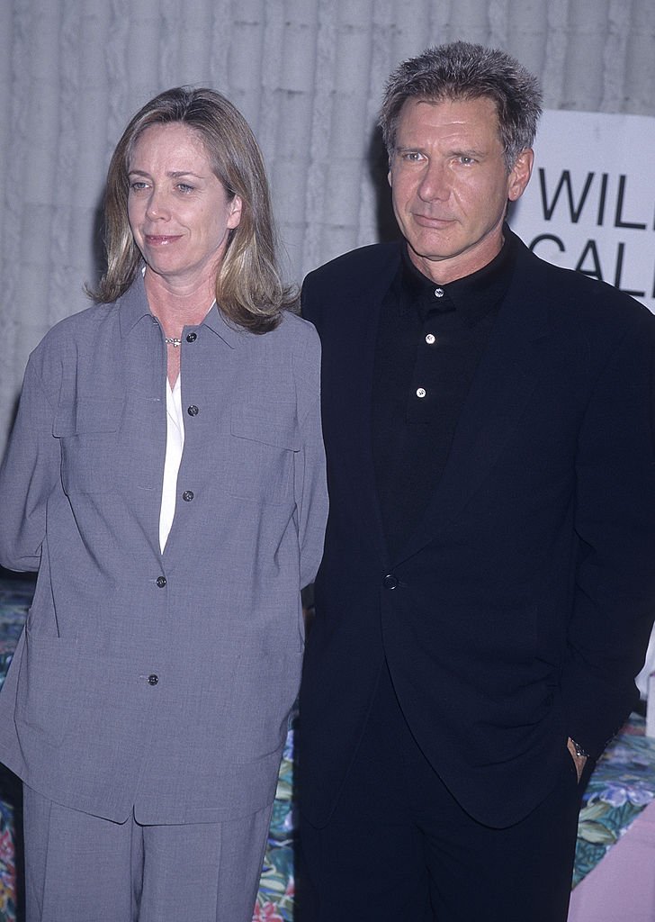  Harrison Ford and wife Melissa Mathison attend the "Six Days Seven Nights" Westwood Premiere on June 8, 1998 | Photo: Getty Images