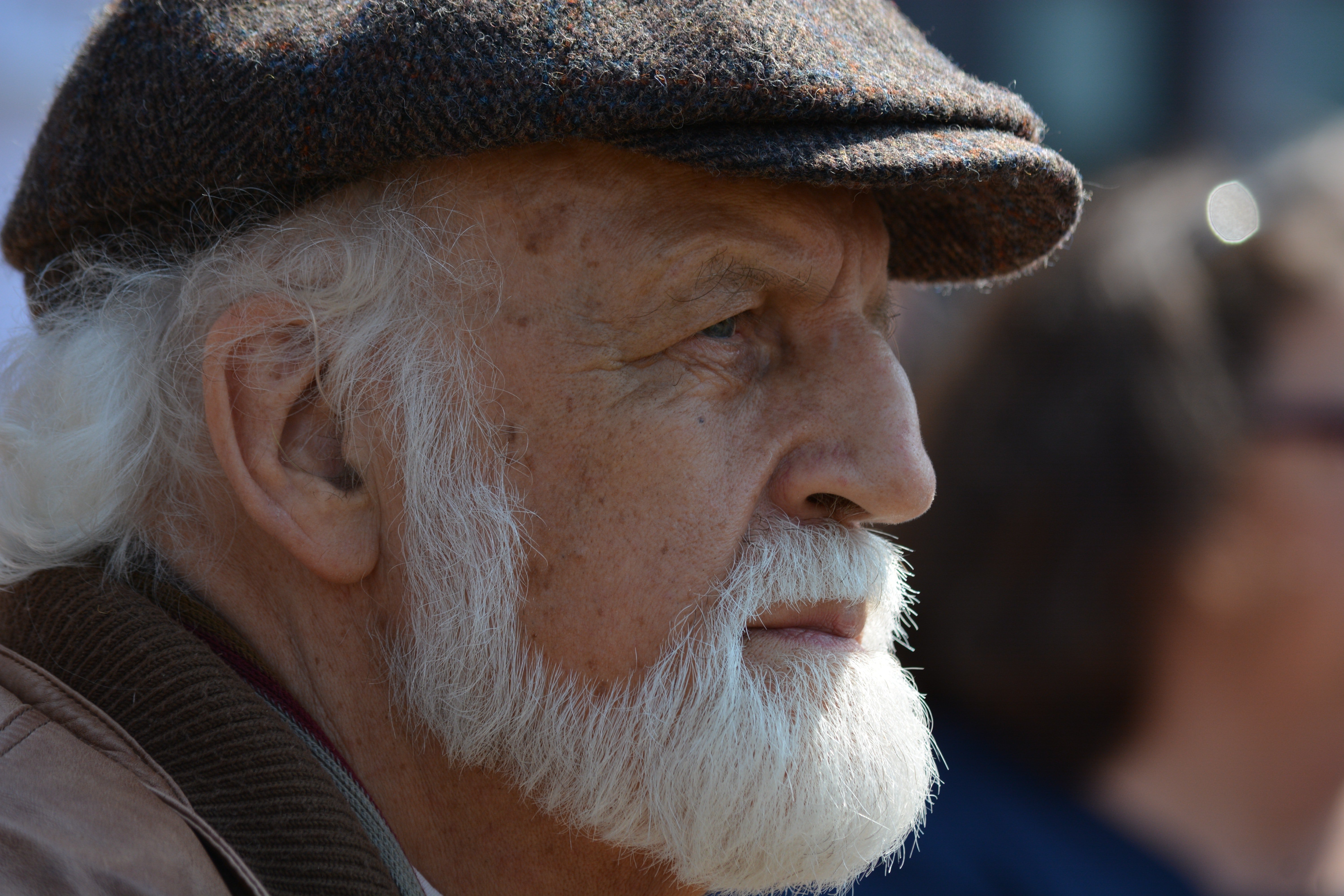 Perfil de un hombre mayor- | Foto: Pexels