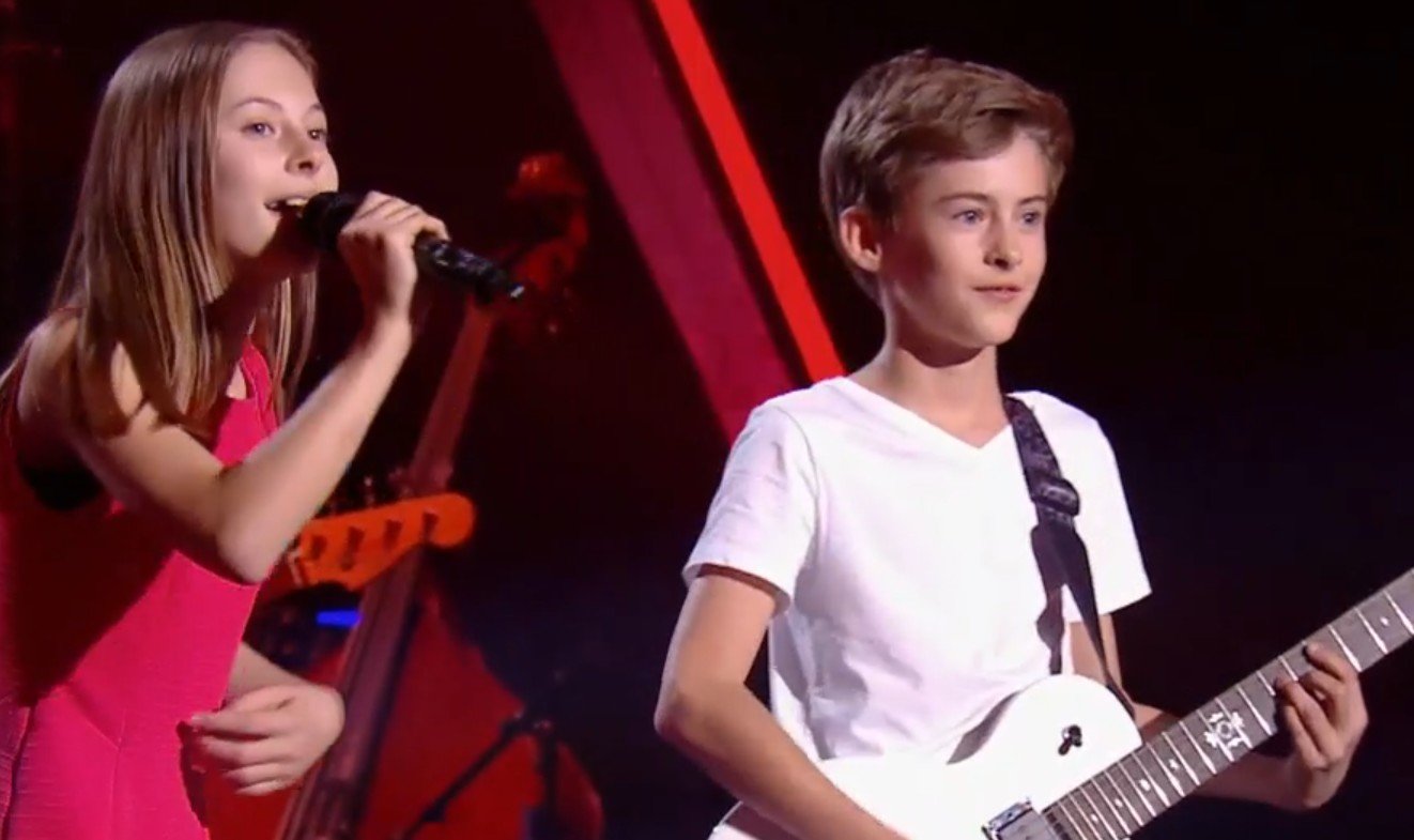 Léna et Sam sur scène. l Source : TF1 Replay