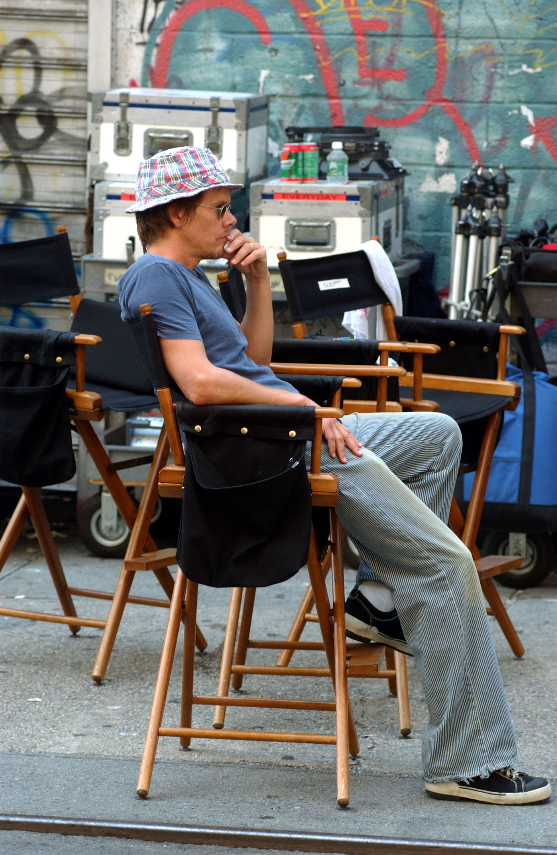 Kevin Bacon spotted on the set of "In The Cut" in New York City on August 2, 2002 | Source: Getty Images