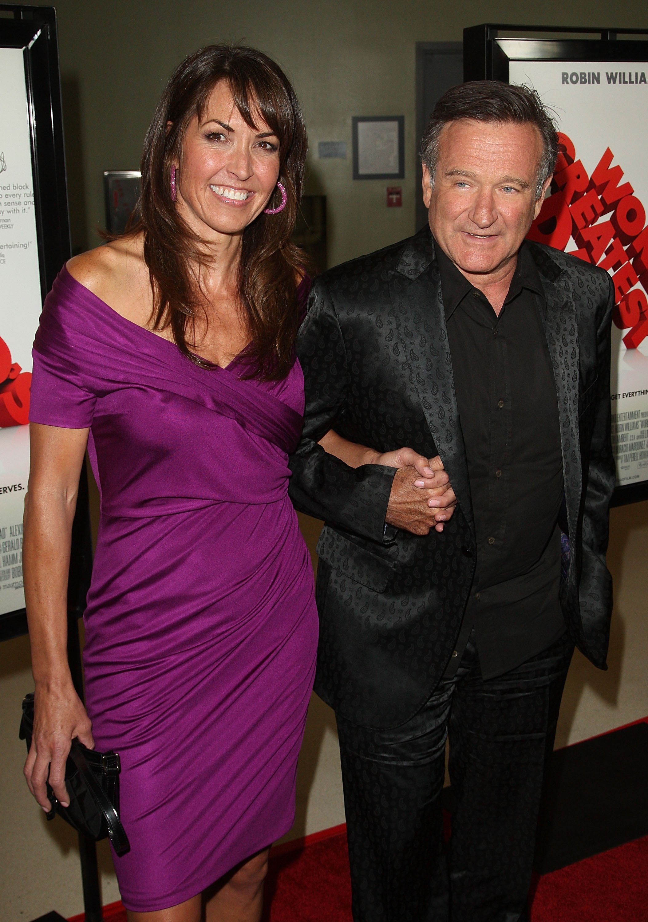 Robin Williams and Susan Schneider pose at the premiere of Magnolia Pictures' 'World's Greatest Dad' at The Landmark Theater on August 13, 2009 in Los Angeles, California | Source: Getty Images 