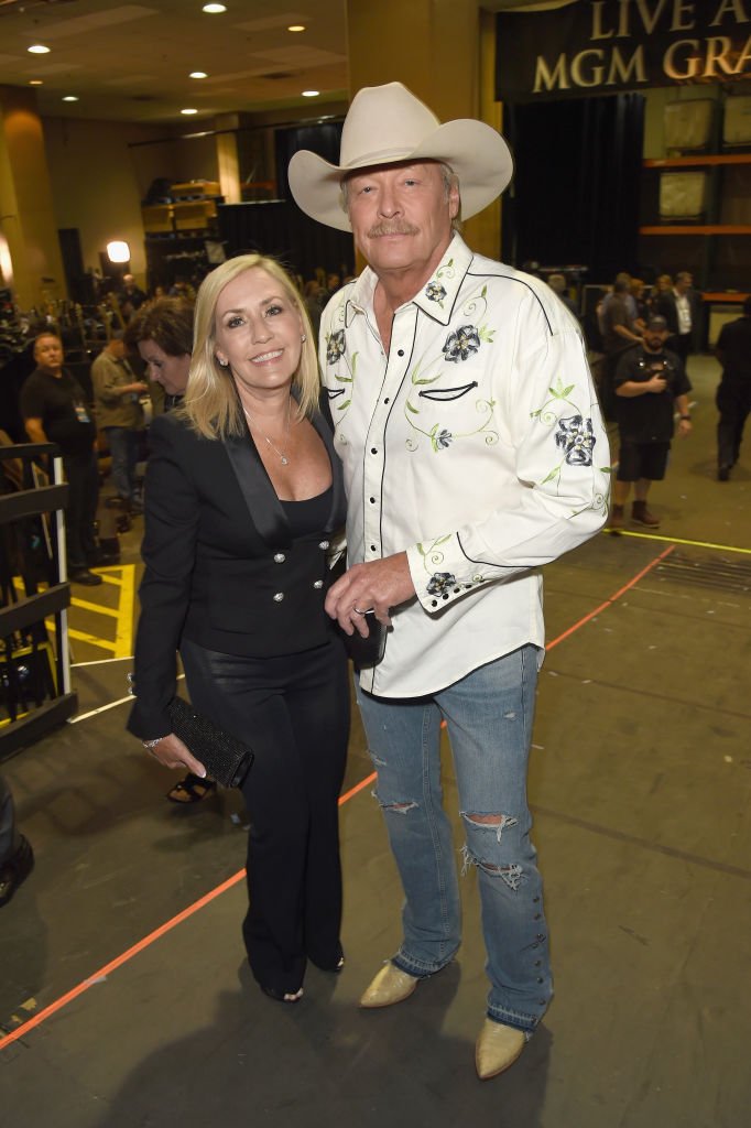 Denise Jackson and Alan Jackson on April 15, 2018 in Las Vegas, Nevada | Photo: Getty Images 