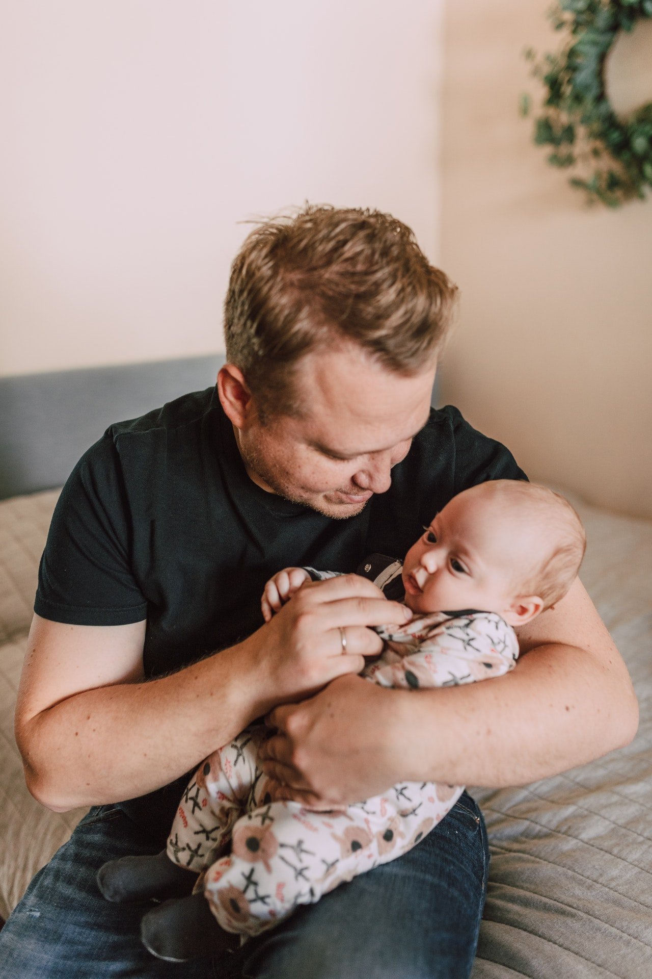 Simon fell in love with the baby immediately and decided to adopt her. | Source: Pexels