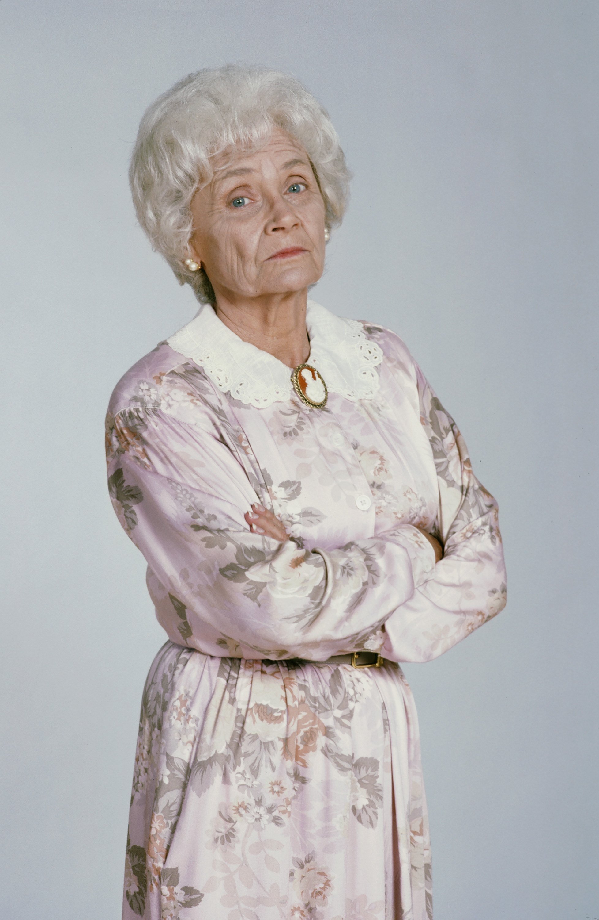 Estelle Getty como Sophia Petrillo el 26 de julio de 1986. | Foto: Getty Images Estelle Getty como Sophia Petrillo el 26 de julio de 1986. | Foto: Getty Images
