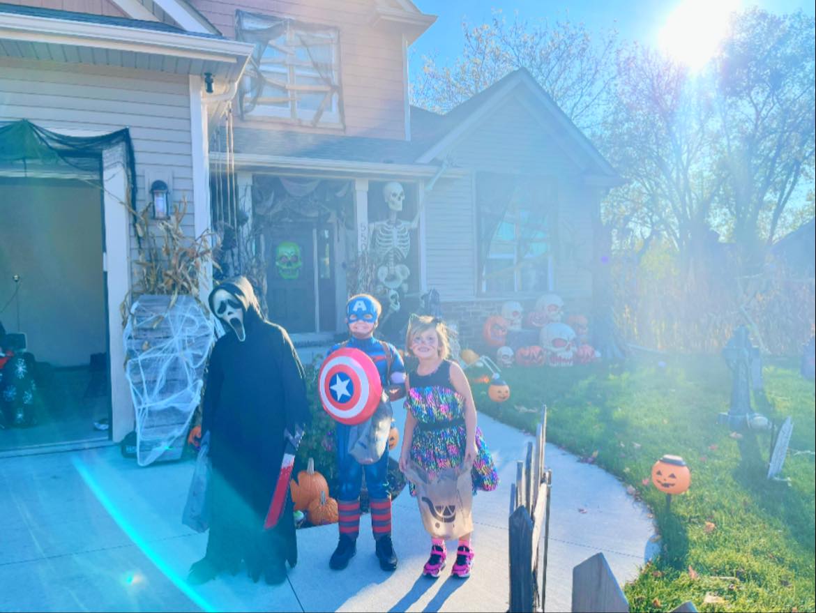 Connor, Rylee, and Alena Kannin, from a post dated October 27, 2025 | Source: Facebook/jourdan.feasby