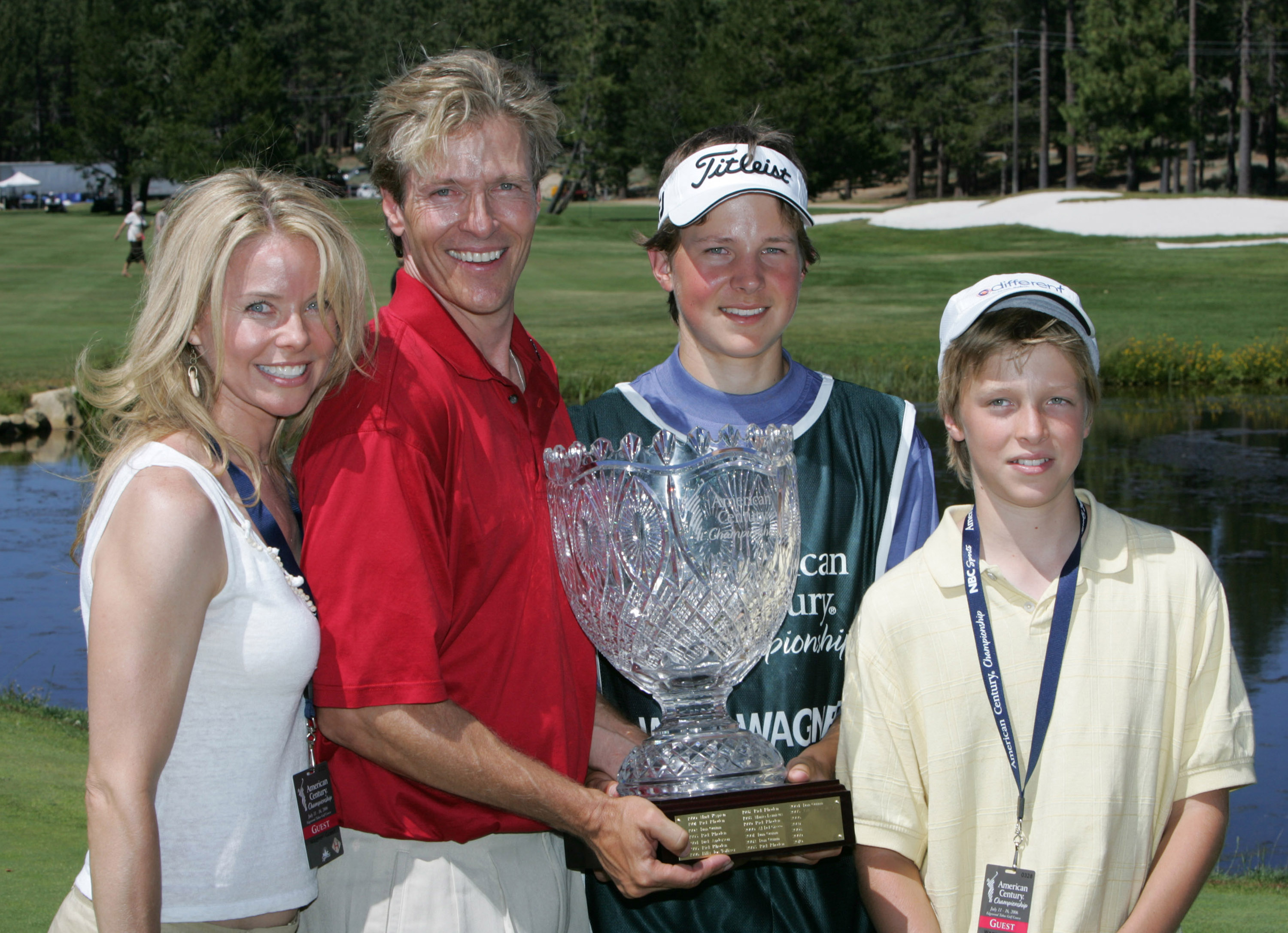 The actor pictured with family during American Century Celebrity Golf Championship on July 16, 2006, in Lake Tahoe, California. | Source: Getty Images