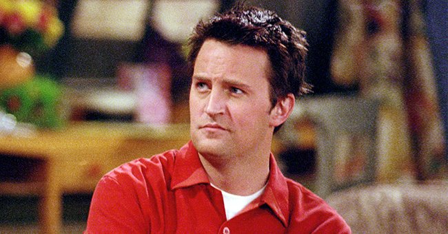 Matthew Perry as Chandler Bing in the 1994 hit series "Friends." | Photo: Getty Images