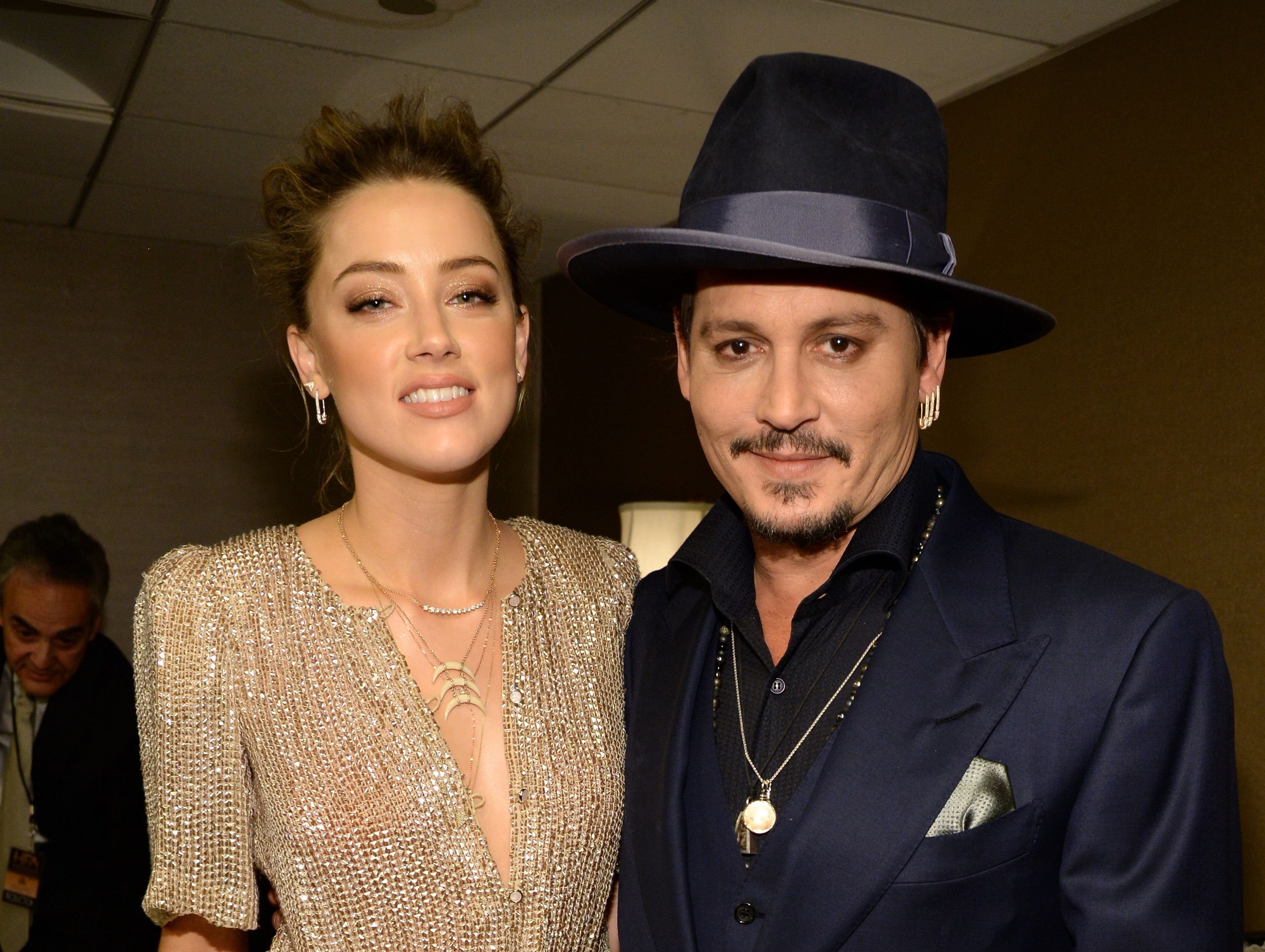 Amber Heard and Johnny Depp during the 19th Annual Hollywood Film Awards at The Beverly Hilton Hotel on November 1, 2015, in Beverly Hills, California. | Source: Getty Images
