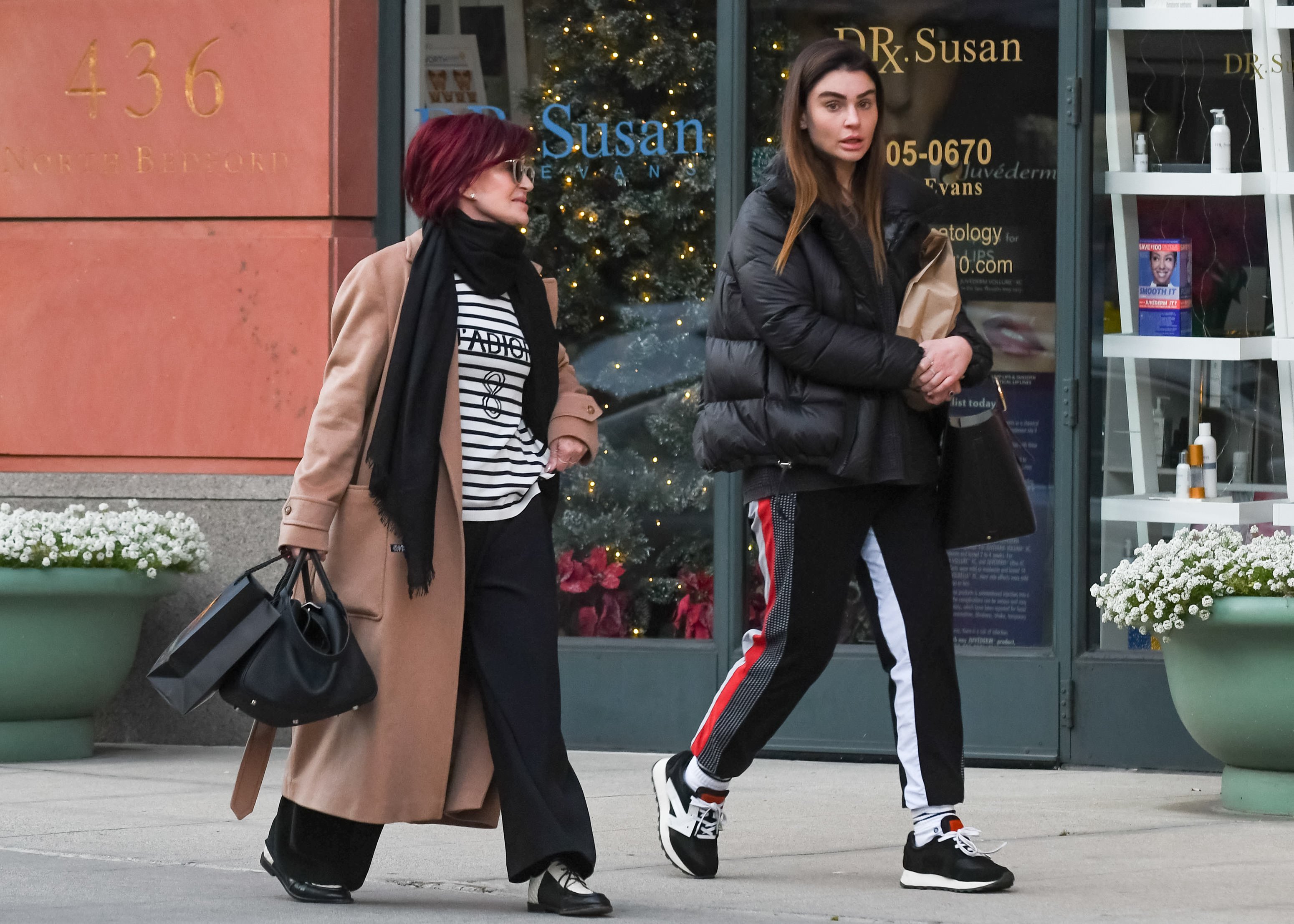 Sharon Osbourne and her daughter, Aimee Osbourne spotted on January 8, 2020 in Los Angeles, California. / Source: Getty Images