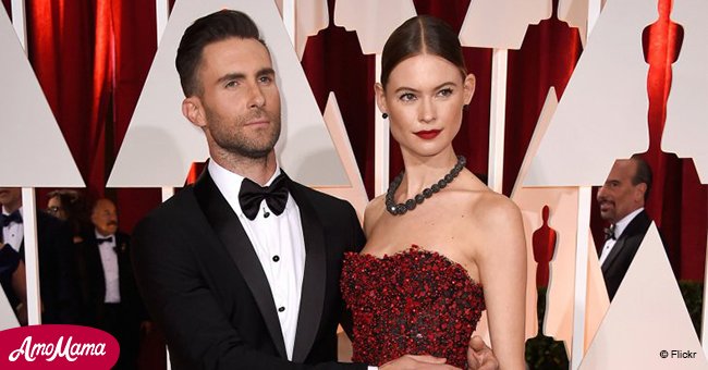 Adam Levine's wife Behati Prinsloo is severaly critisised for breastfeeding at Coachella