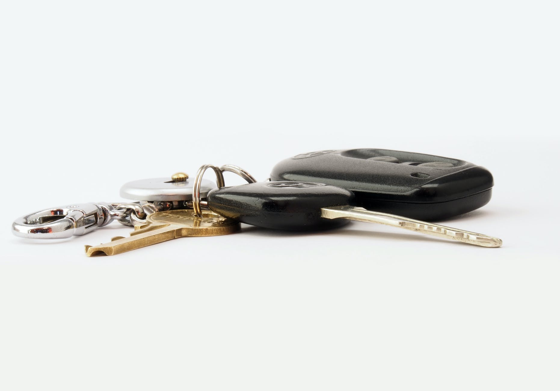 Those $15 dollar car keys | Source: Pexels