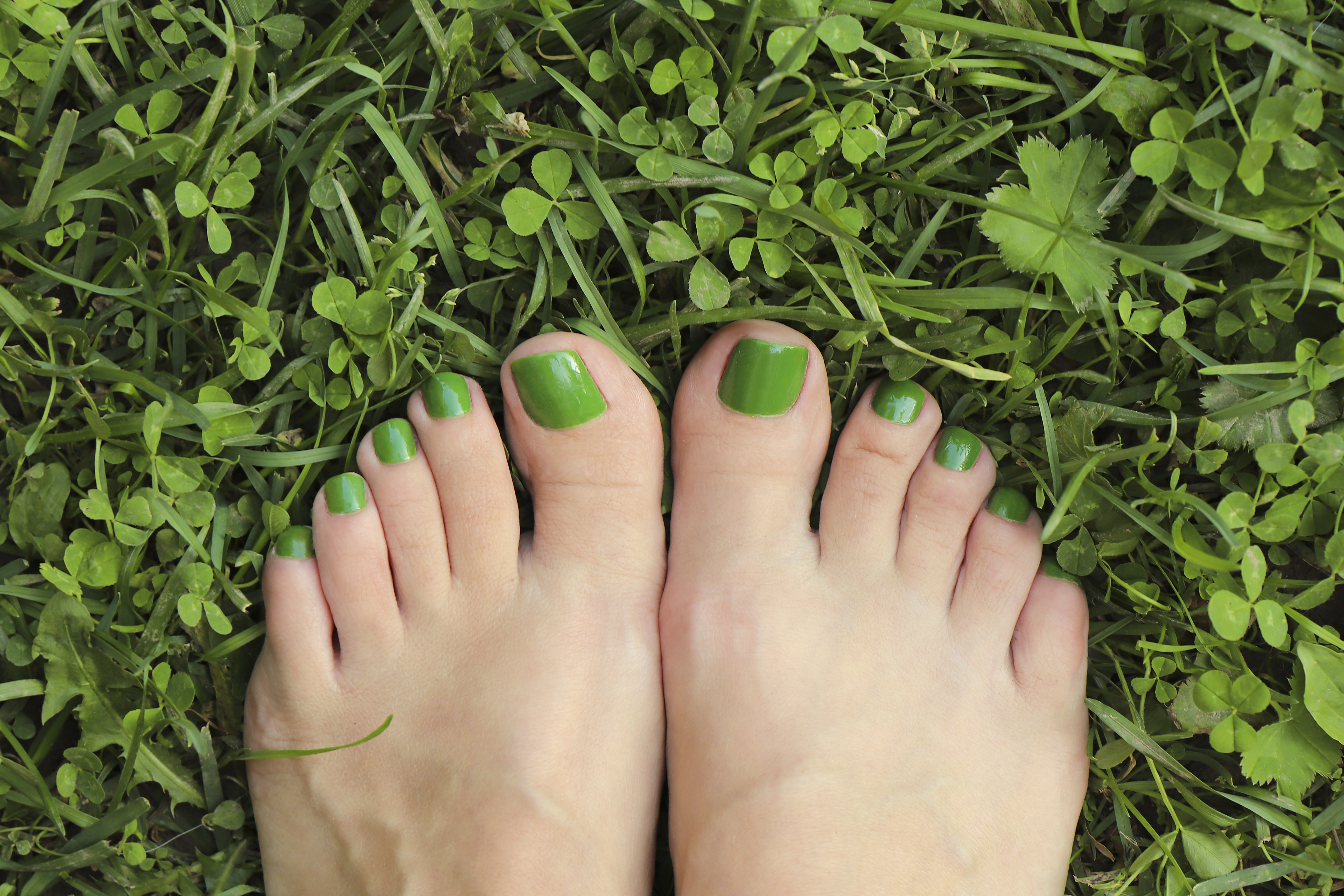 Green nail polish | Source: Getty Images