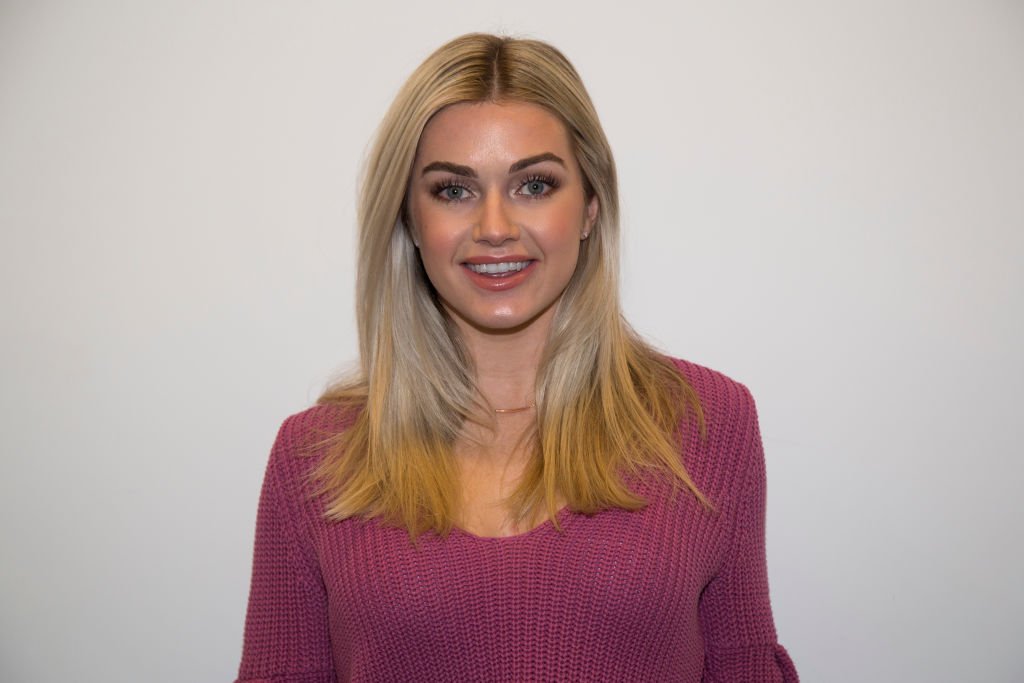 Lindsay Arnold Hosts Meet + Greet At Bomane Salon In Beverly Hills on December 10, 2019. | Photo: Getty Images