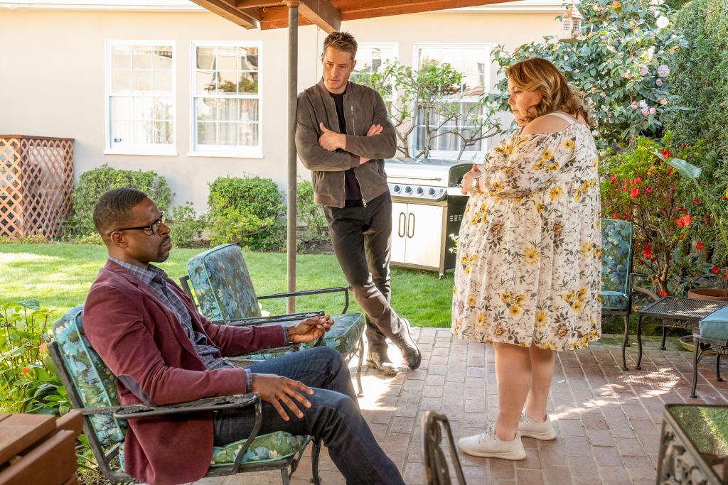  "Strangers: Part Two" Episode 418 -- Sterling K. Brown as Randall, Justin Hartley as Kevin, Chrissy Metz as Kate | Photo: GettyImages