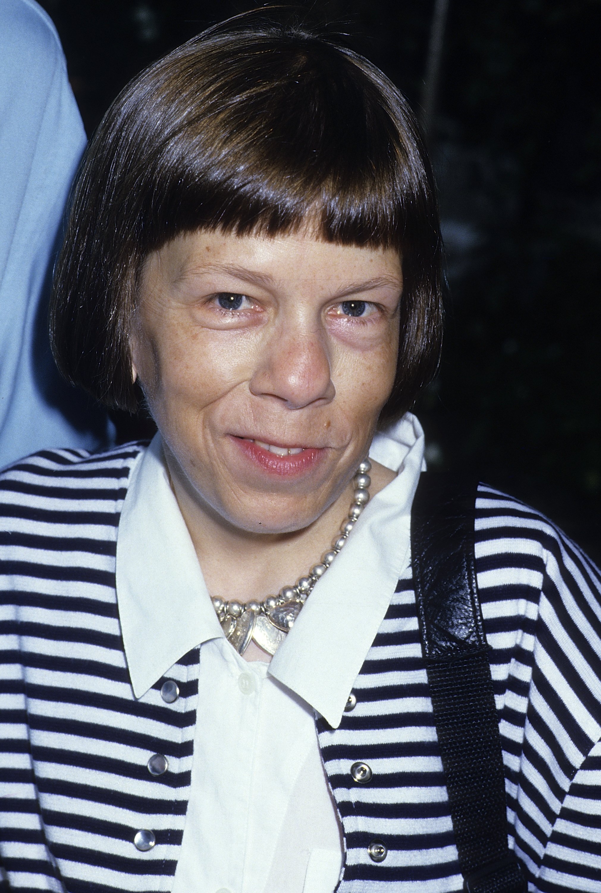 Actress Linda Hunt attends the George T. Delacorte Theatre's 25th Anniversary Celebration on July 28, 1987 at the Tavern on the Green in New York City