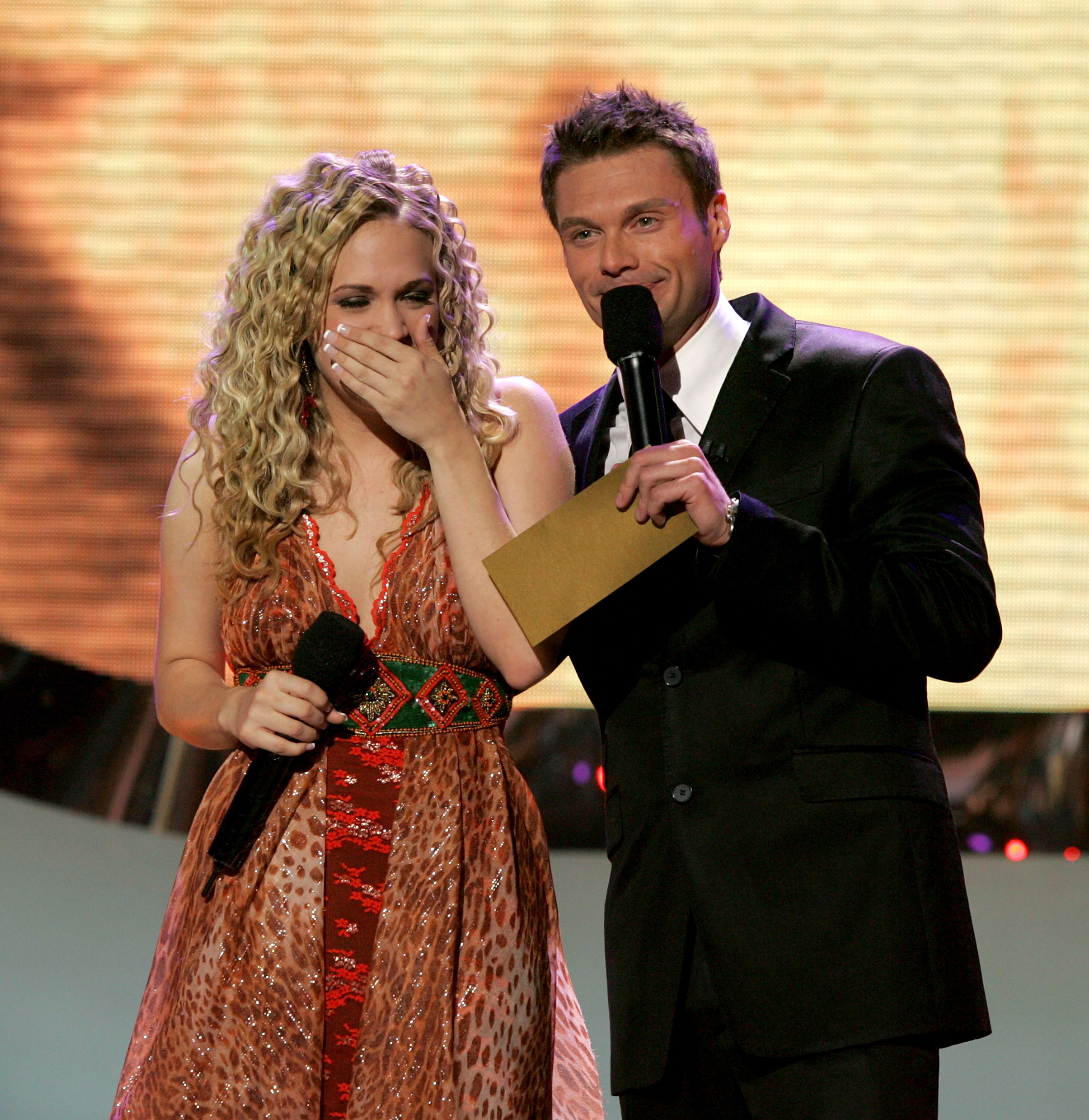 Carrie Underwood and Ryan Seacrest during the "American Idol Finale: Results Show" on May 25, 2005, in Hollywood, California. | Source: Getty Images