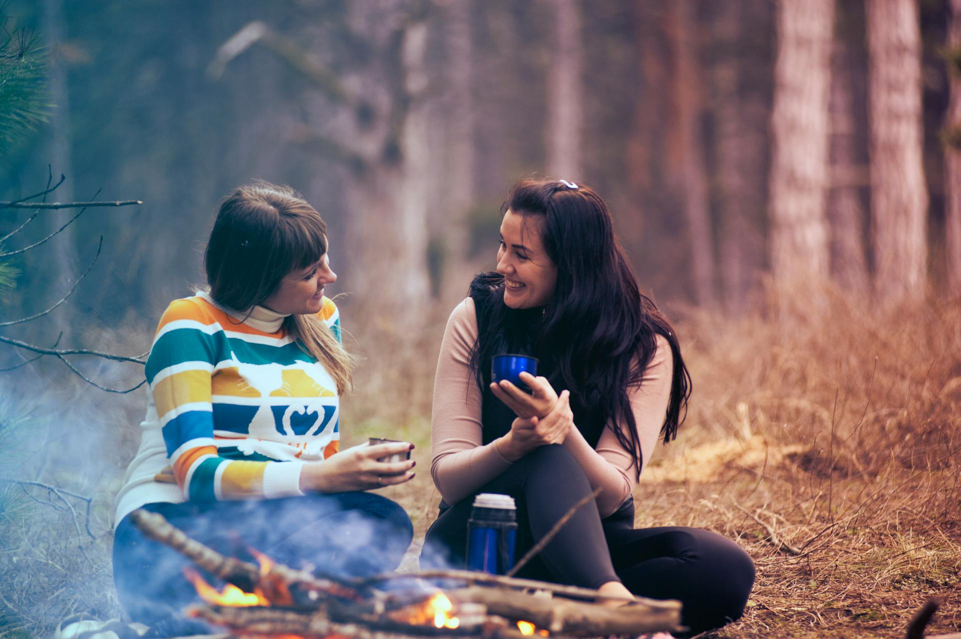 Two friends camping | Source: Pexels