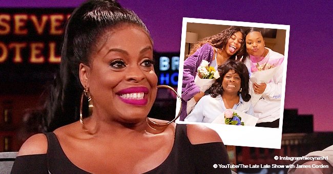 'Claws' Star Niecy Nash's Mother & 2 Daughters Hold Beautiful Bouquets ...