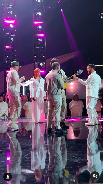 Dan Smyers, Shay Mooney, Chance the Rapper, Reba McEntire and John Legend rehearsing on "The Voice" posted on March 12, 2024 | Source: Instagram/reba