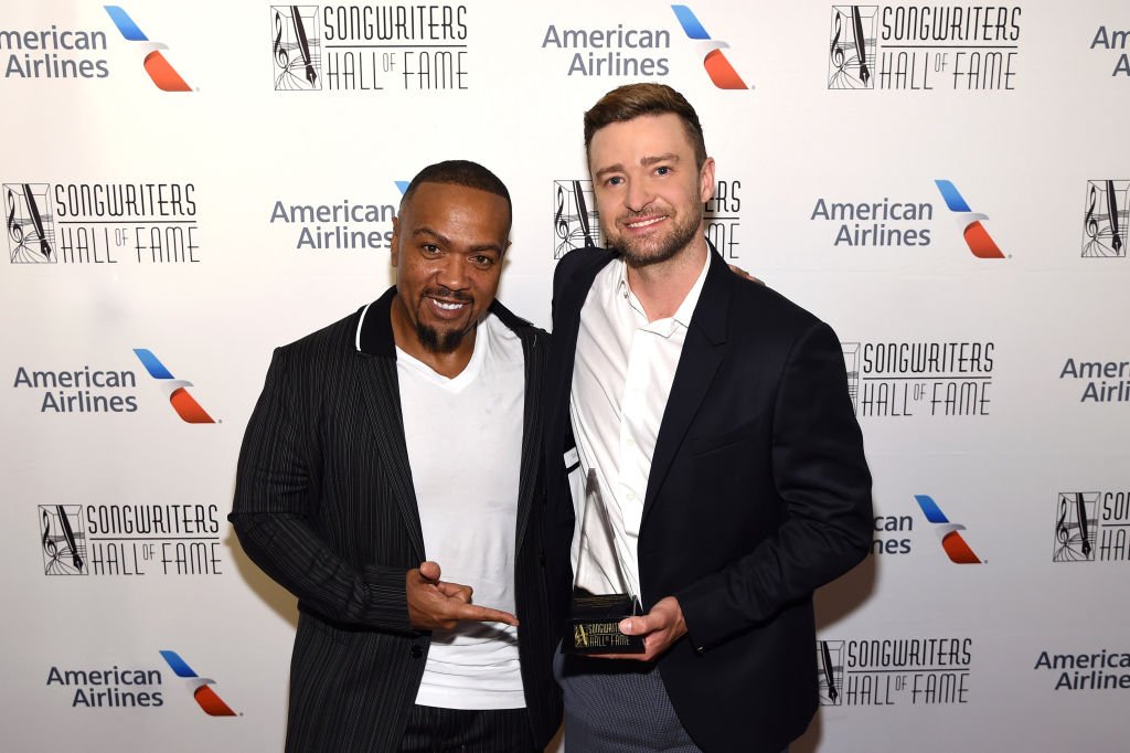 Timbaland and Justin Timberlake pose backstage at the Songwriters Hall Of Fame 50th Annual Induction And Awards Dinner at The New York Marriott Marquis on June 13, 2019 | Photo: Getty Images
