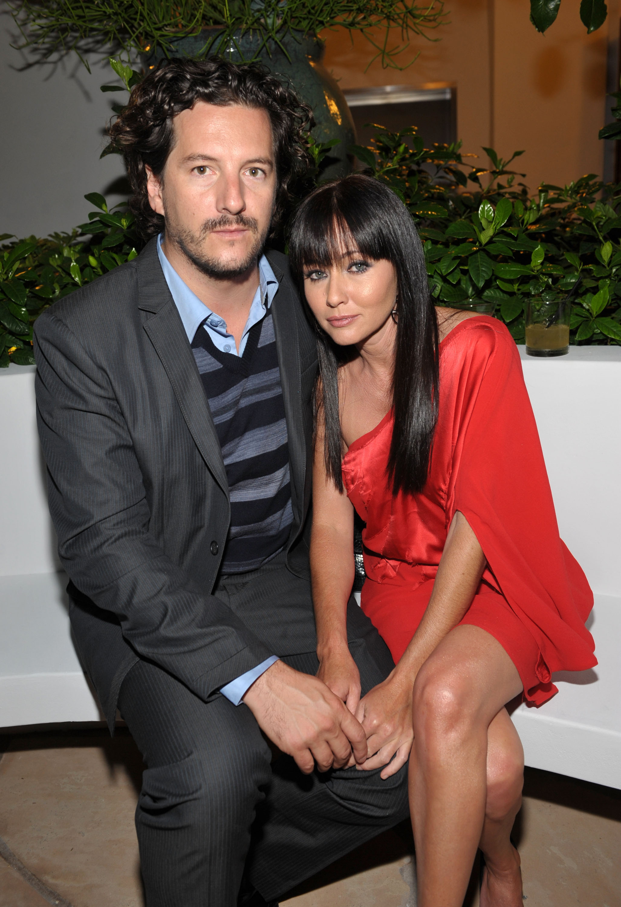 Kurt Iswarienko and Shannen Doherty at the Entertainment Weekly and Women in Film pre-Emmy Party in West Hollywood, California on September 17, 2009 | Source: Getty Images