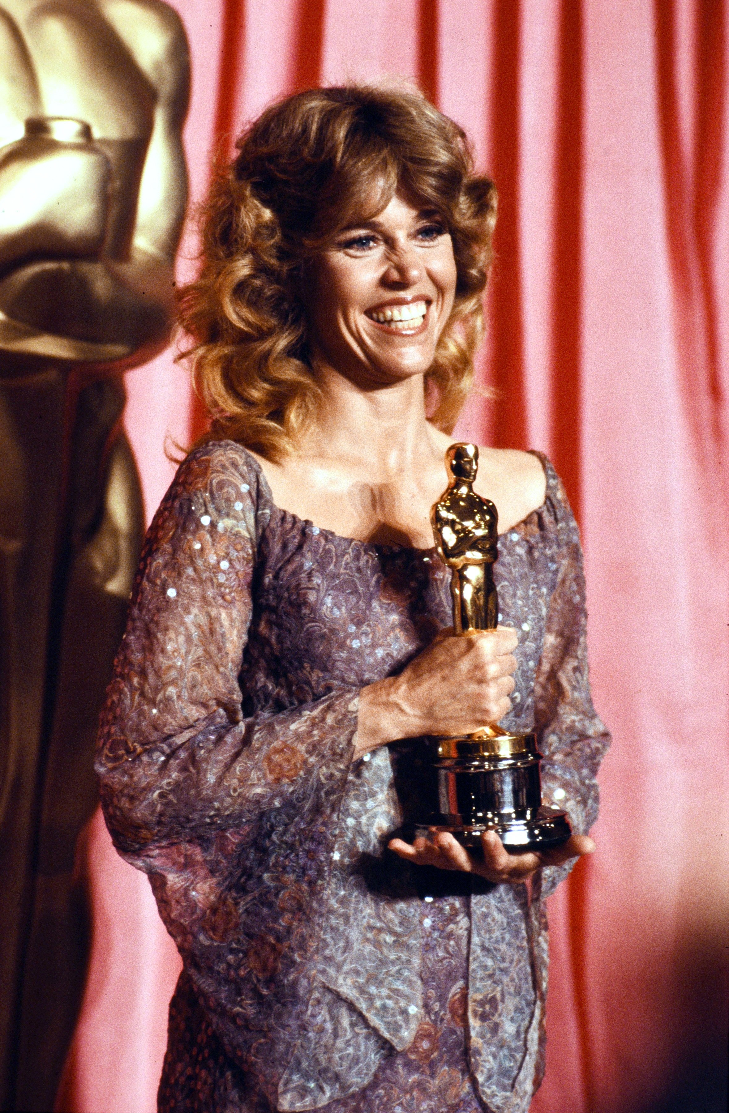 Jane Fonda fotografiada en la 51ª ceremonia de los Premios de la Academia en el Pabellón Dorothy Chandler el 9 de abril de 1979 en Los Ángeles, California ┃Foto: Getty Images