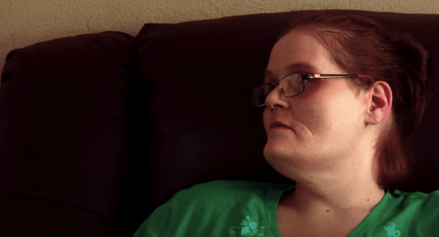 A photo of Charity Pierce in an episodes of "My 600-LB Life" | Photo: Youtube.com/TLC