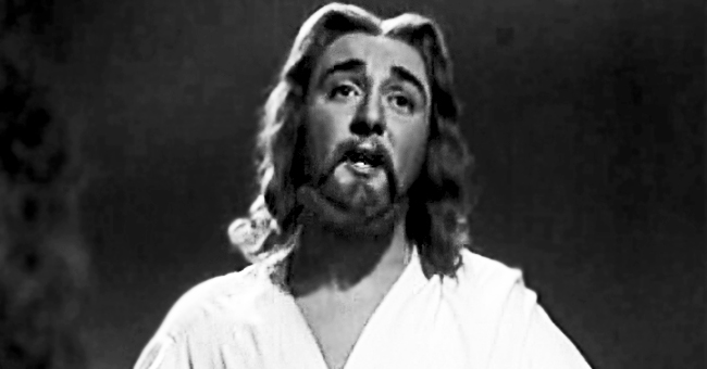 youtube.com/YoSoy Jesus