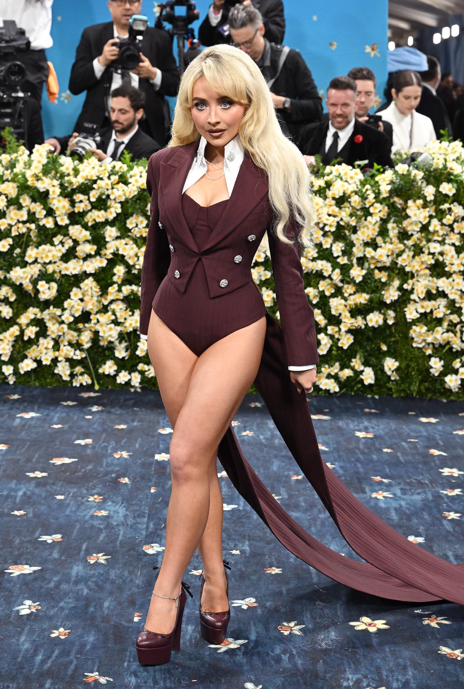 US singer Sabrina Carpenter arrives at the Met Gala at the Metropolitan Museum of Art in New York on May 5, 2025 | Source: Getty Images