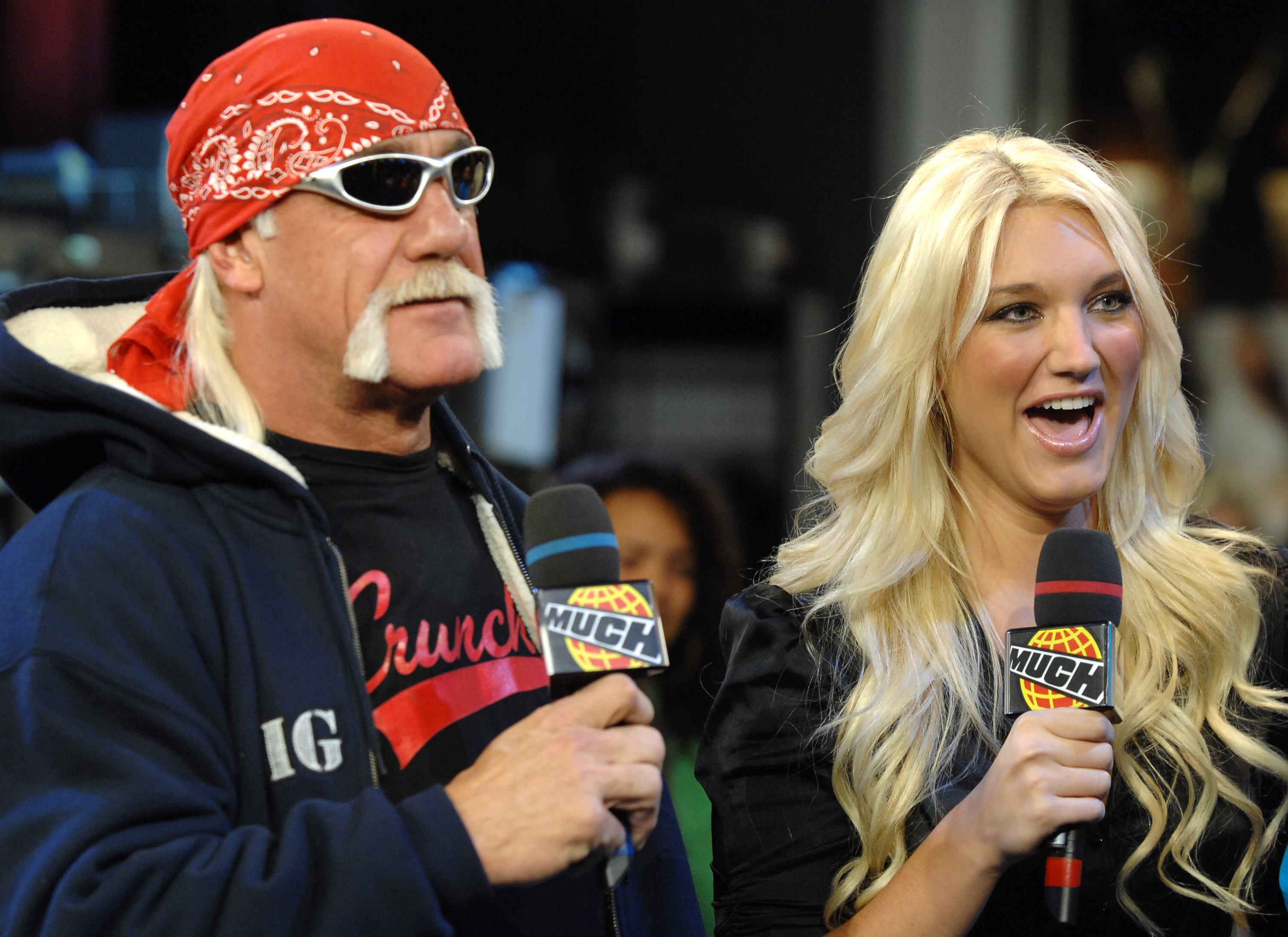Hulk and Brooke Hogan in Toronto, Canada, on December 4, 2006. | Source: Getty Images
