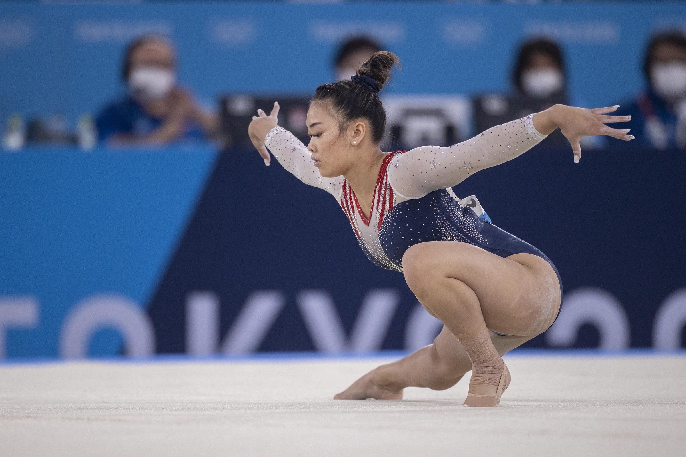 Suni Lee during her floor routine in the all-around final during the Tokyo 2020 Summer Olympic Games on July 29, 2021, in Tokyo, Japan. | Source: Getty Images