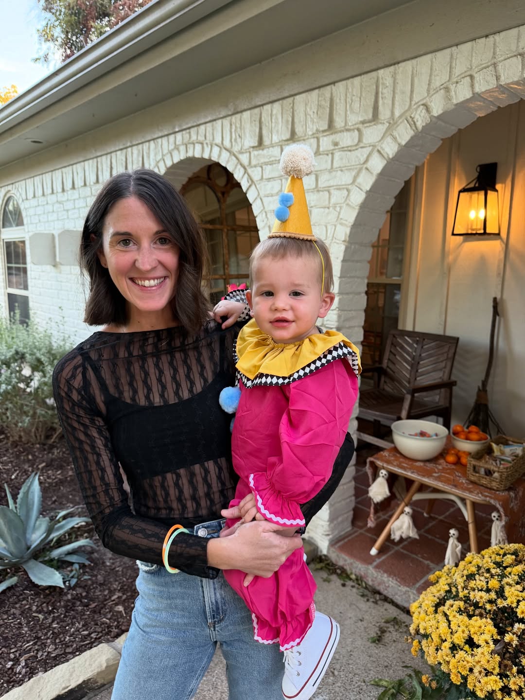 Kelly poses with Henry, dated November 2, 2025 | Source: Instagram/hillside_farmhouse