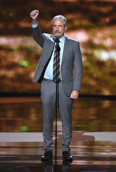  Jon Stewart speaks onstage at The 2018 ESPYS at Microsoft Theater on July 18, 2018 | Photo: Getty Images