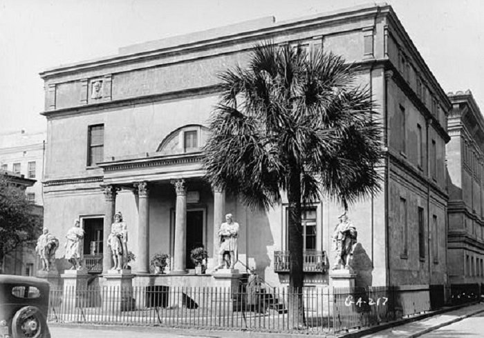 Telfair Academy of Arts & Sciences in the historic distric of Savannah I Image: Wikimedia Commons