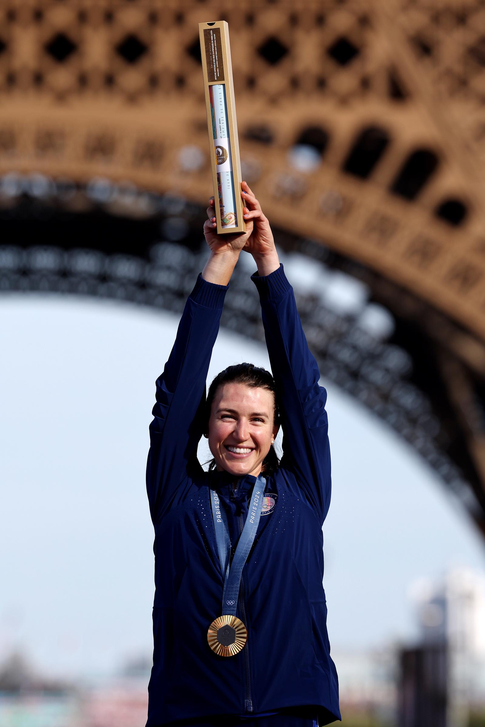 Kristen Faulkner posing with her gold medal after the Women's Road Race during the Paris Olympics in Paris, France on August 4, 2024 | Source: Getty Images