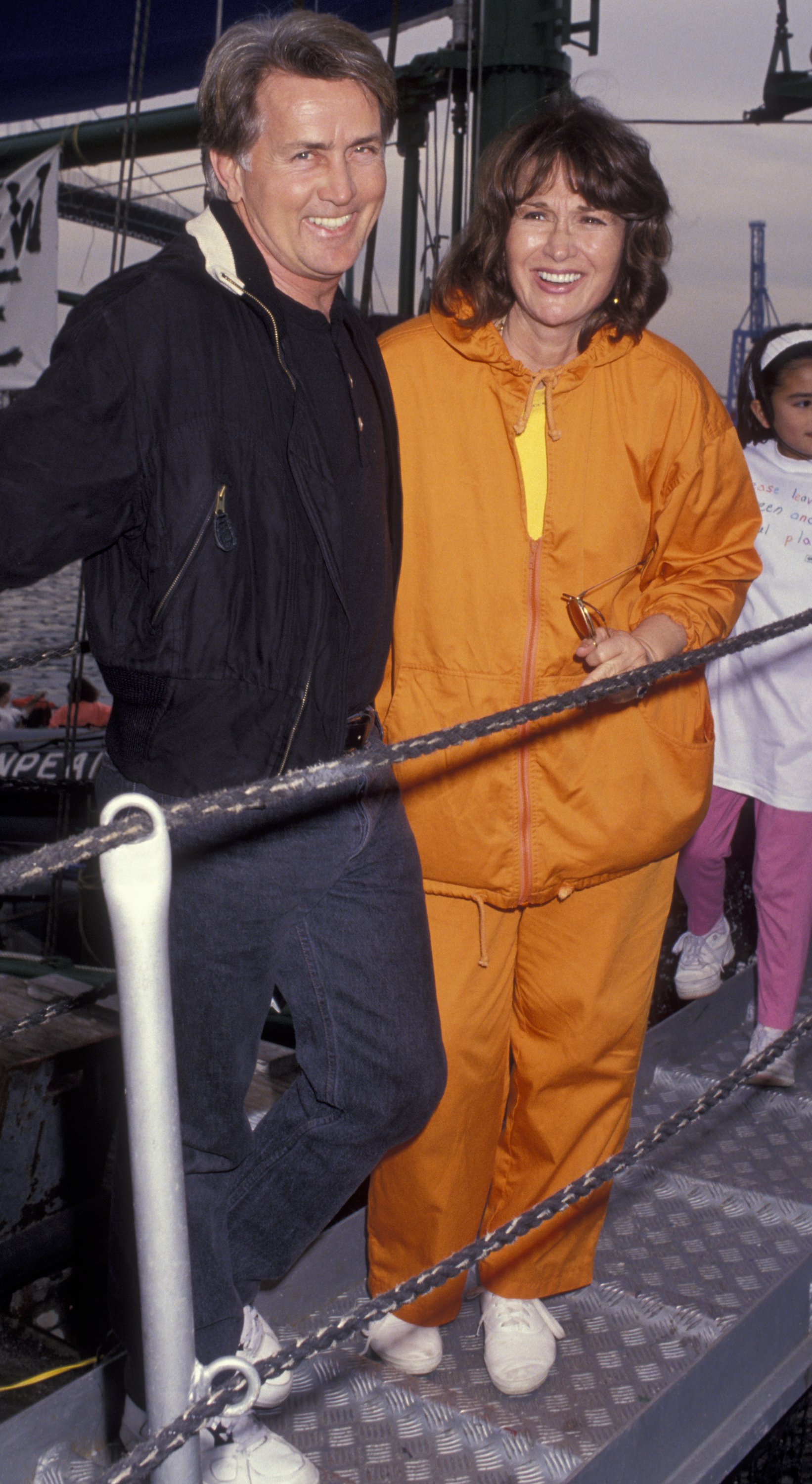 Martin Sheen and Janet Sheen attend Rainbow Warrior Launch Party on February 1, 1992 in San Pedro, California.┃Source: Getty Images