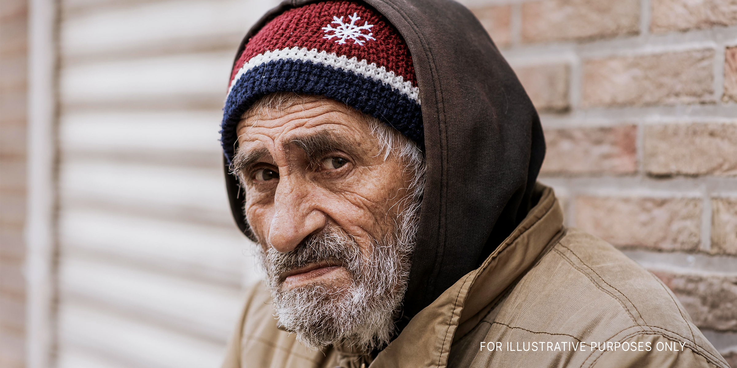 Old homeless man with a beard | Source: Freepik
