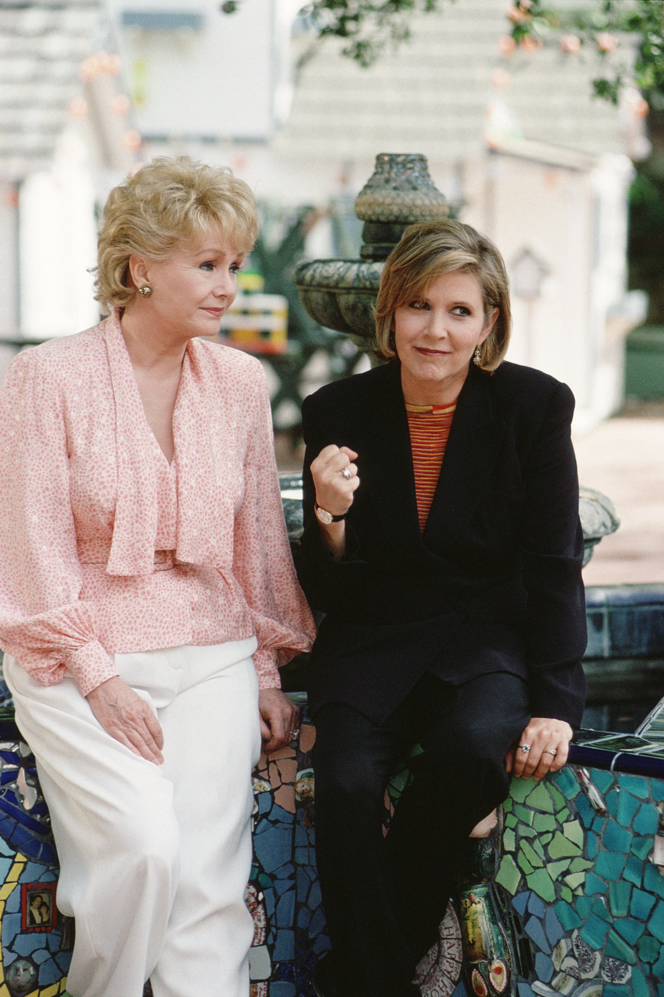Debbie Reynolds and daughter Carrie Fisher host a CBS television special: All-Star Moms. Image dated April 20, 1997. The program originally broadcast on Friday, May 9, 1997, two days before Mothers Day. | Source: Getty Images