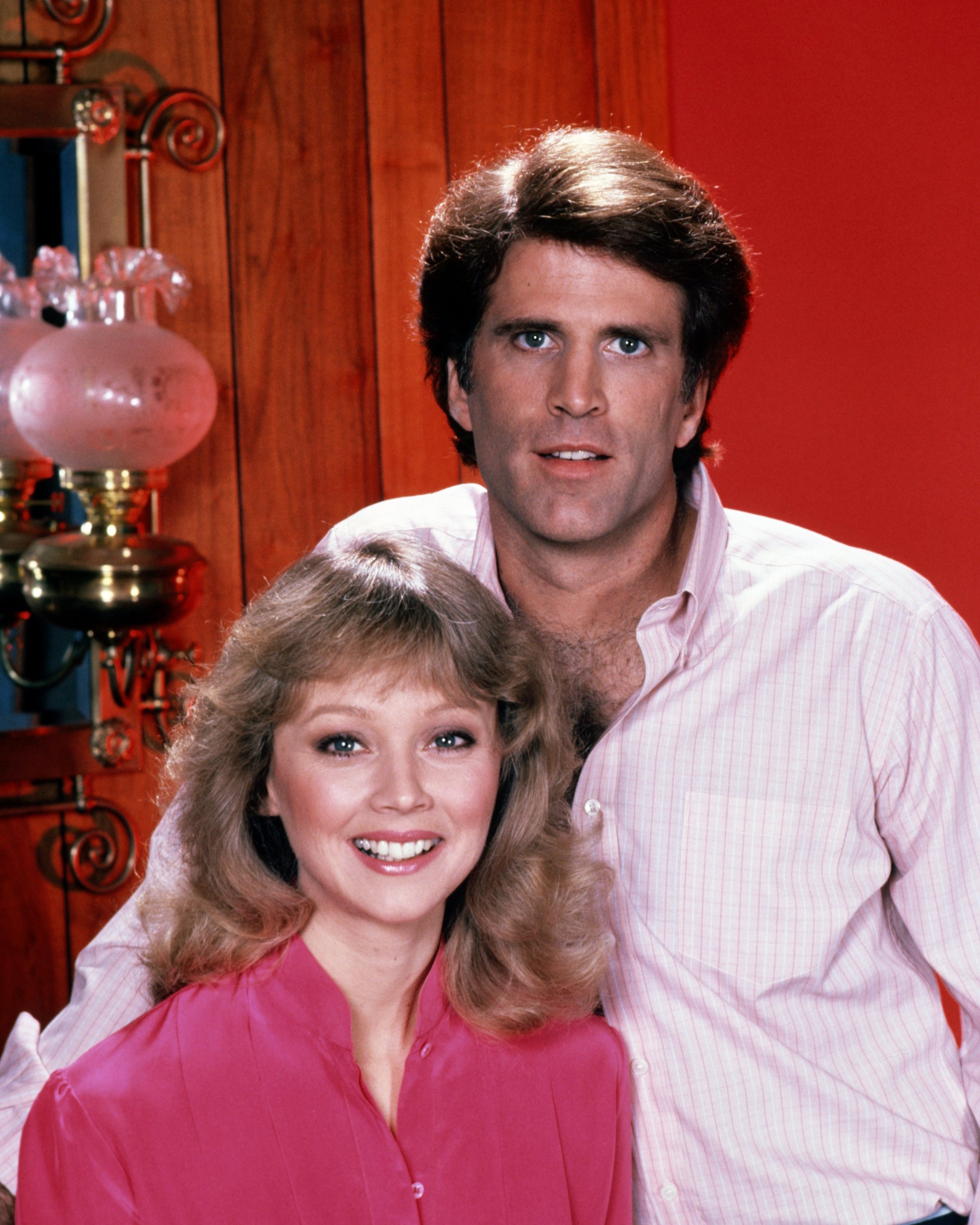 Ted Danson and Shelley Long on "Cheers," circa 1985 | Source: Getty Images
