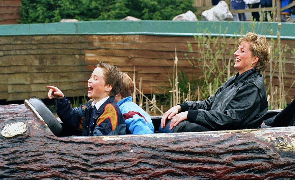 Diana Princess Of Wales, Prince William & Prince Harry Visit The 'Thorpe Park' Amusement Park | Getty Images