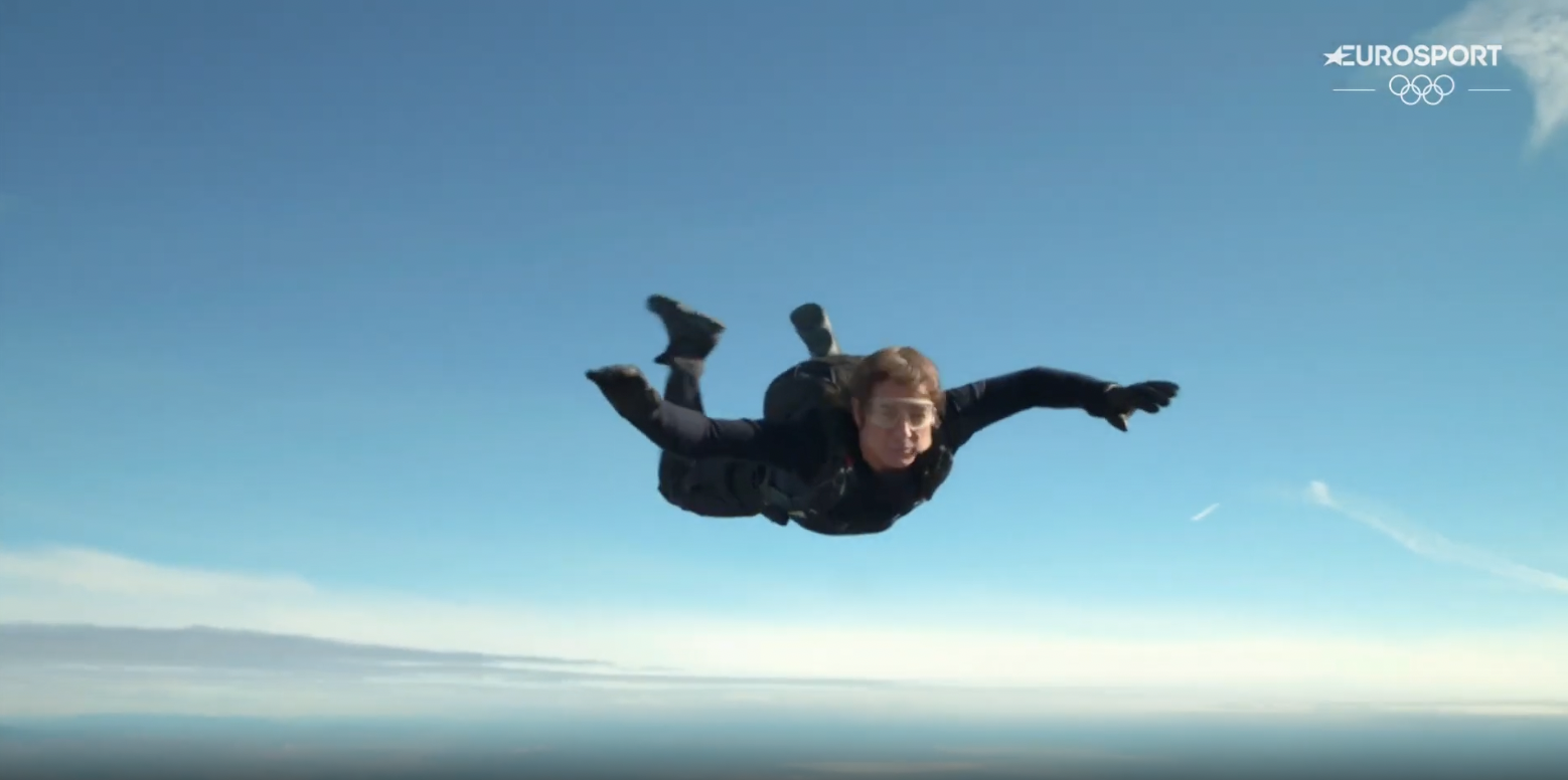 Tom Cruise skydiving with the Olympic flag, posted on August 12, 2024 | Source: YouTube/Eurosport