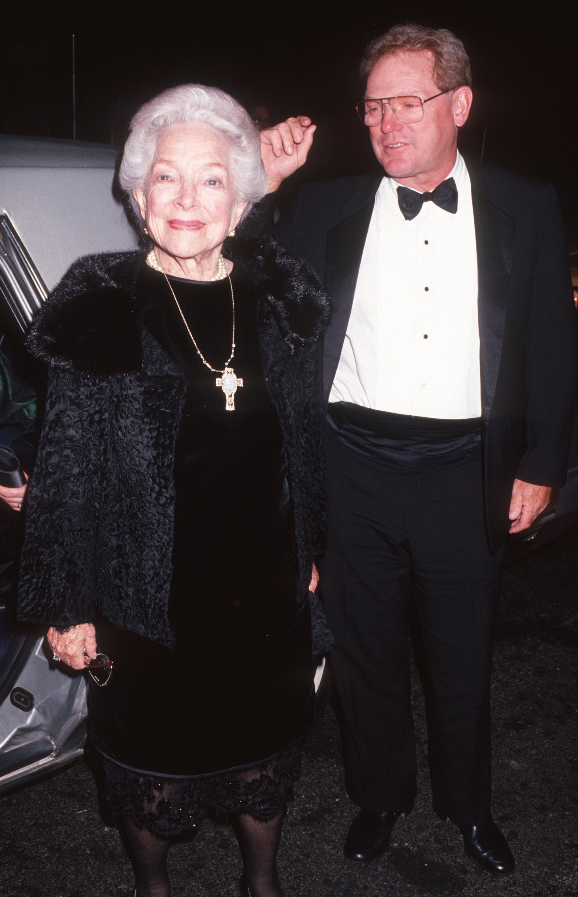 Helen Hayes and James MacArthur at the Kennedy Child Study Center Benefit Dinner on October 10, 1991, in New York | Source: Getty Images