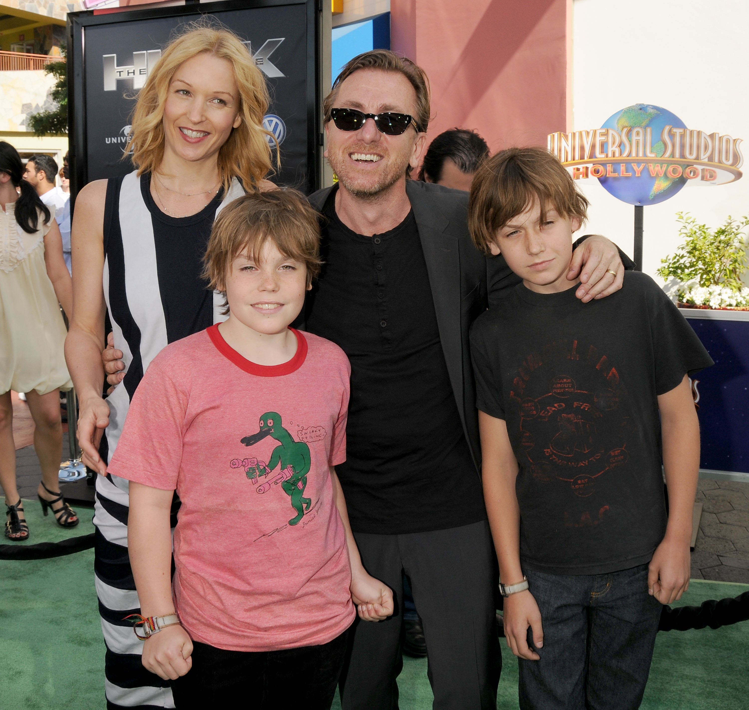 Actor Tim Roth and family arrives at Premiere Of Universal Pictures' "The Incredible Hulk" on June 8, 2008 in Universal City, California. | Source Getty Images
